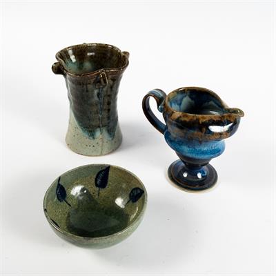 Lot 328 - Studio pottery