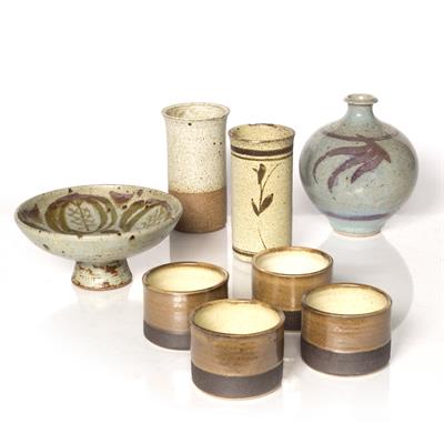 Lot 343 - A collection of studio pottery