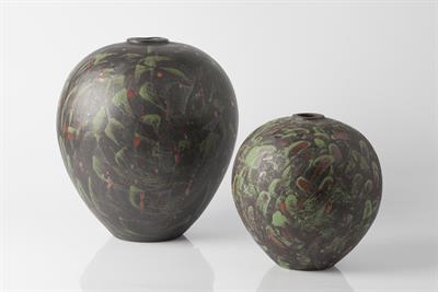 Lot 24 - Geoffrey Eastop (British, 1921-2014)
Two vases
black glaze, with painted green and red slip
each