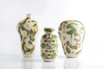 Lot 28 - Geoffrey Eastop (British, 1921-2014)
Three vases
painted green, yellow and pink slips
each painted