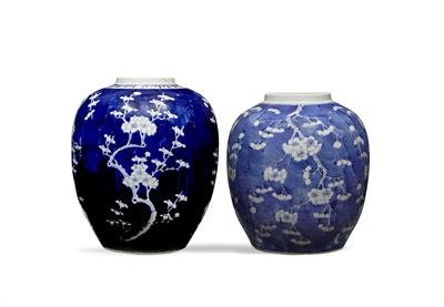 Lot 29 - Two Chinese blue and white ginger jars