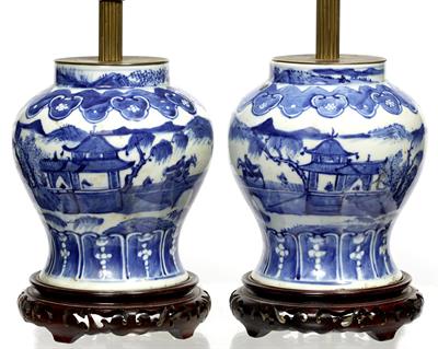 Lot 33 - A pair of Chinese blue and white porcelain vases
