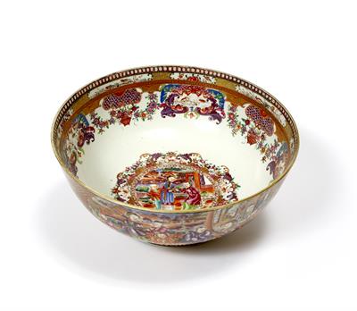 Lot 56 - A Chinese Mandarin porcelain small punch bowl