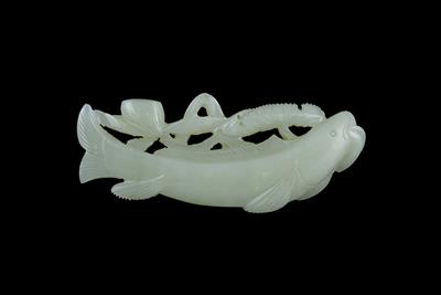 Lot 281 - A Chinese white jade pendant