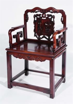 Lot 385 - A Chinese rosewood altar chair