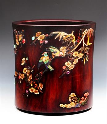 Lot 440 - A Chinese Huanghuali brush pot