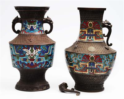 Lot 467 - A Japanese champleve enamel bronze vase