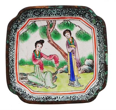 Lot 485 - A Chinese cloisonne square dish