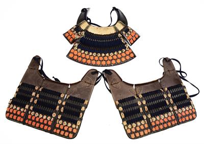 Lot 567 - A pair of sode (shoulder guards)