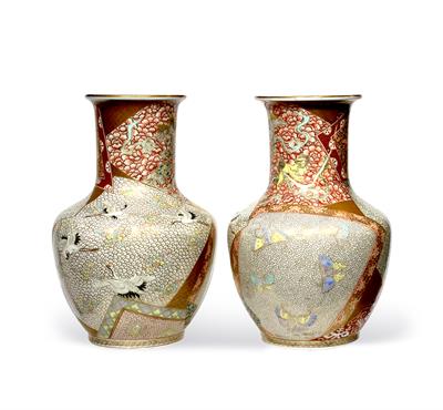Lot 580 - A pair of Fukagawa baluster vases