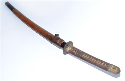 Lot 670 - A Japanese Katana Samurai sword