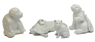 Lot 683 - Four Japanese Hirado models of animals