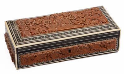 Lot 734 - An Indian sandalwood rectangular box