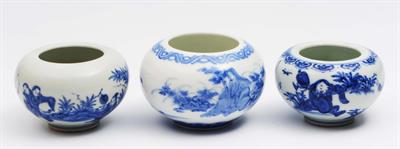 Lot 752 - Three Japanese blue and white Hirado bowls