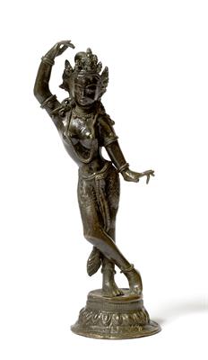 Lot 801 - An Indian bronze deity