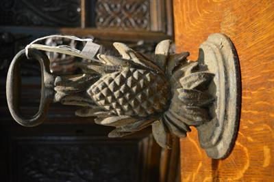 Lot 54 - A Victorian cast iron doorstop