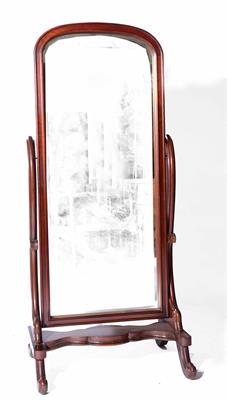 Lot 55 - A 20th Century mahogany cheval mirror
