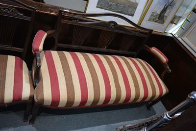 Lot 86 - An Edwardian mahogany sofa