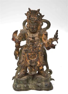 Lot 230 - A CHINESE GILT BRONZE SCULPTURE of Kuan ti in warrior dress