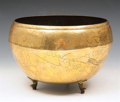 Lot 324 - A CHINESE ENGRAVED BRASS JARDINIERE with simple dragon designs