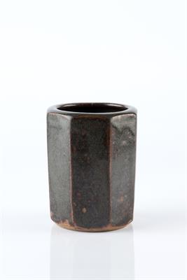 Lot 4 - Bernard Leach (British