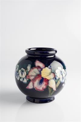 Lot 282 - William Moorcroft (British