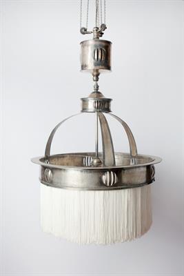 Lot 409 - Arts & Crafts