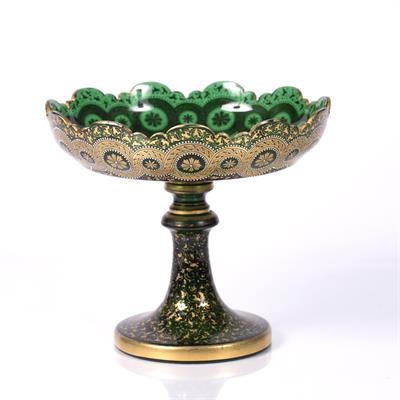 Lot 11 - Green glass tazza