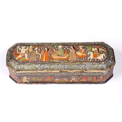 Lot 95 - Papier-mâché Box