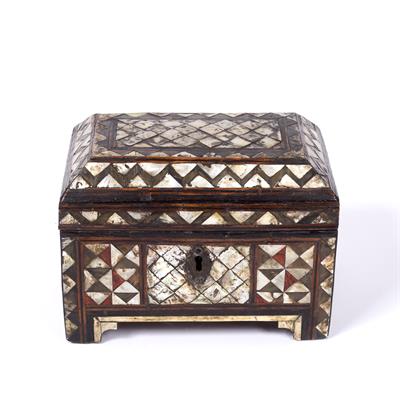 Lot 124 - Ottoman casket