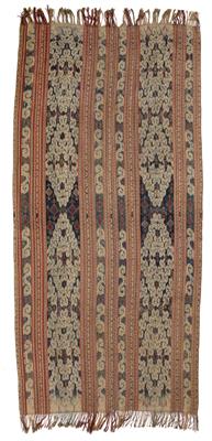 Lot 170 - Embroidered hanging