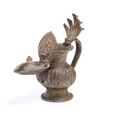 Lot 194 - Sukunda oil lamp