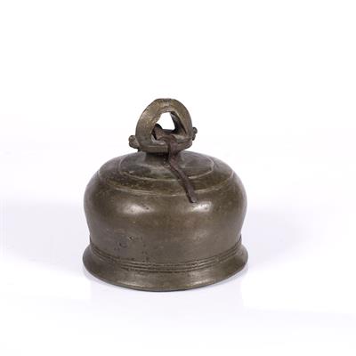 Lot 246 - Temple bell