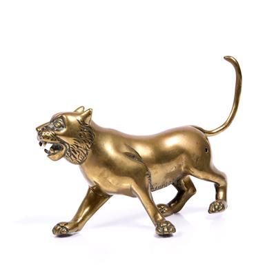 Lot 291 - Brass model of a lion