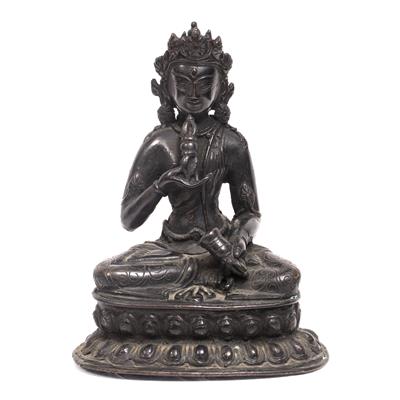 Lot 34 - A TIBETAN BRONZE FIGURE
