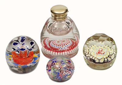 Lot 101 - A GLASS PAPERWEIGHT INKWELL