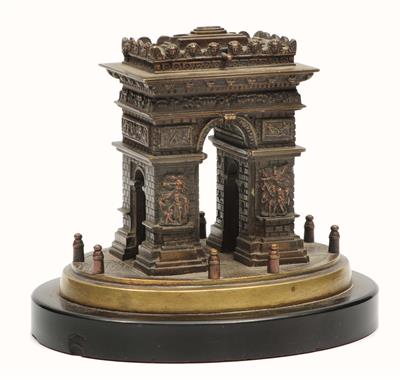 Lot 123 - A 19TH CENTURY BRONZE 'GRAND TOUR' MODEL of the Arc de Triomphe