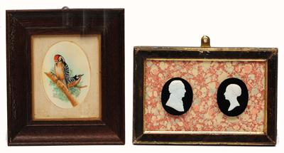 Lot 203 - A LATE 19TH/EARLY 20TH CENTURY MINIATURE ON IVORY painted with woodpecker on a branch