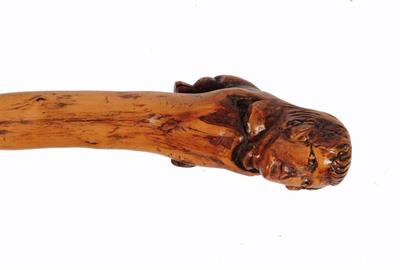 Lot 249G - A LATE 19TH/EARLY 20TH CENTURY FOLK ART BRIAR WALKING CANE