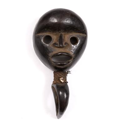 Lot 339 - A DAN WOODEN BEAK MASK