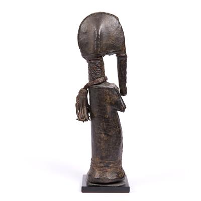 Lot 355 - A RAOGA BIGA
