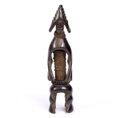 Lot 368A - A MUMEYE FIGURE