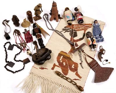 Lot 376 - A HIMBA CLAY DOLL