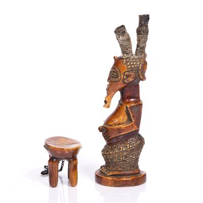 Lot 400 - A YORUBA STAINED IVORY PIPE