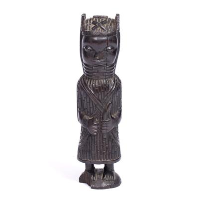 Lot 430 - A WEST AFRICAN HARD WOODEN FIGURE