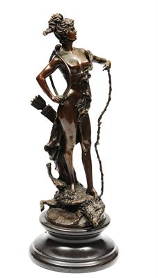 Lot 469 - A 19TH CENTURY FRENCH BRONZE  portraying Diana the Huntress