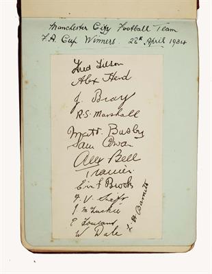 Lot 808 - AN AUTOGRAPH BOOK compiled by Horace Prince 1916 onwards including Manchester City Football Team
