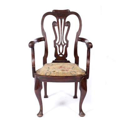 Lot 19 - Mahogany elbow chair