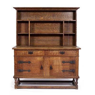 Lot 60 - Heals oak dresser