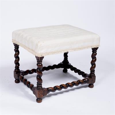 Lot 63 - Oak barley twist footstool/dressing stool
